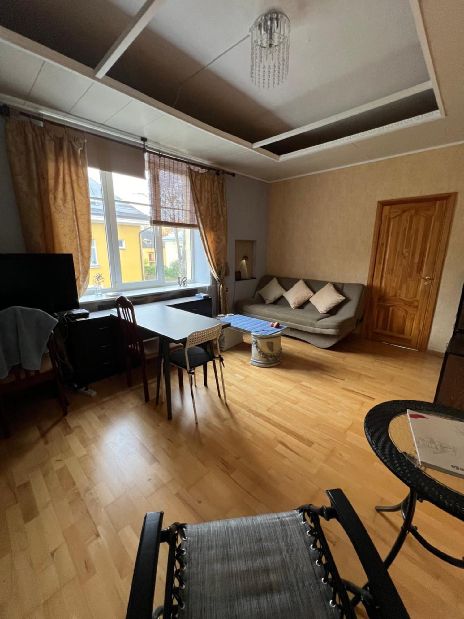 Warm Comfy Huoneisto Tallinna
